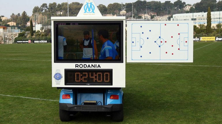 El Olympique de Marsella diseña el coche de Marcelo Bielsa