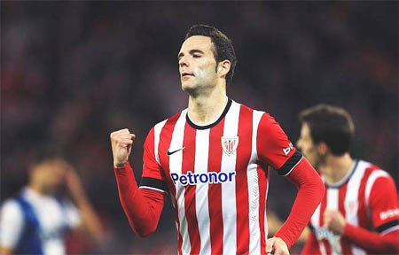 Borja Viguera marca un gol con el Athletic