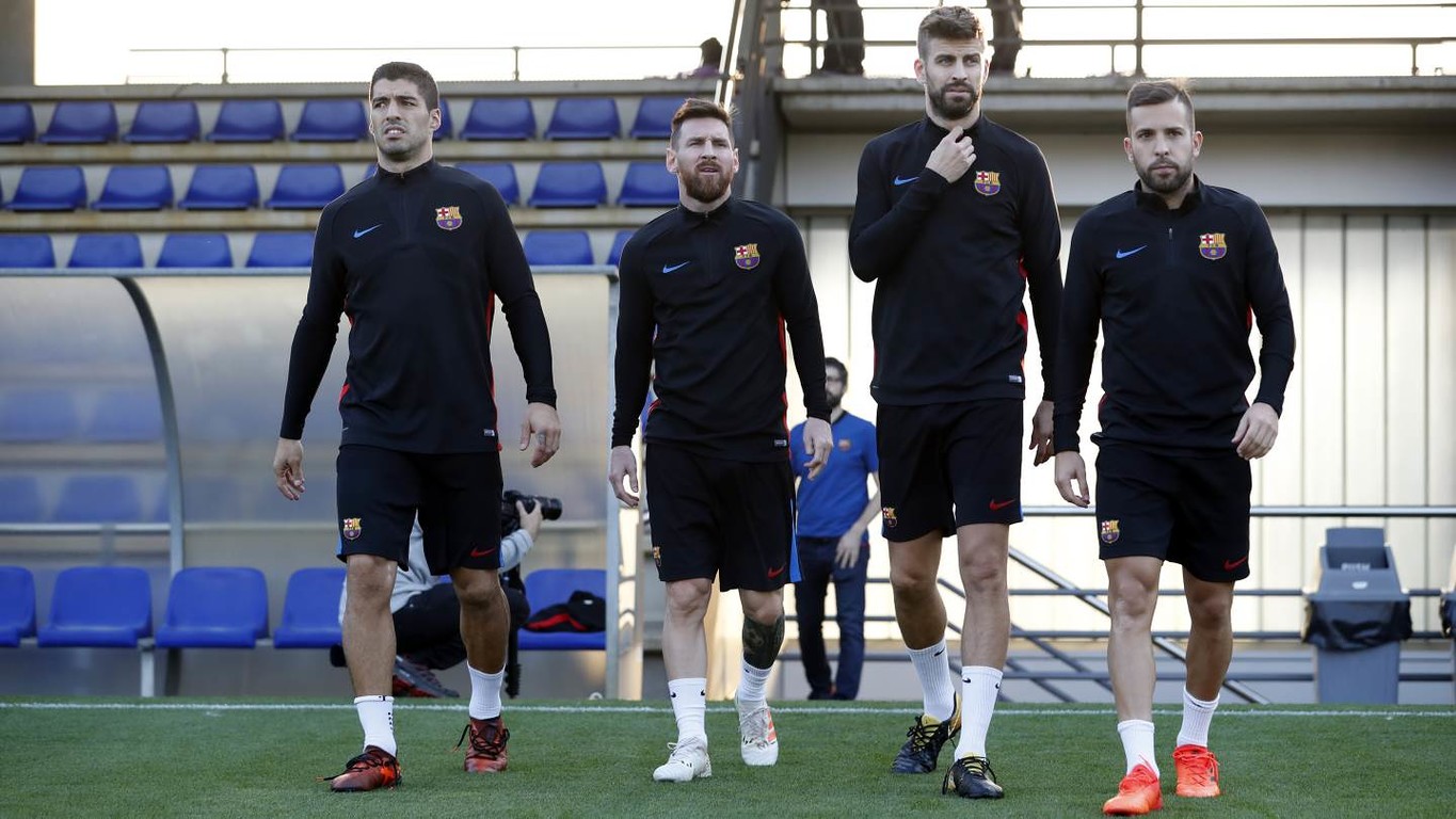 Jugadores del FC Barcelona durante un entrenamiento
