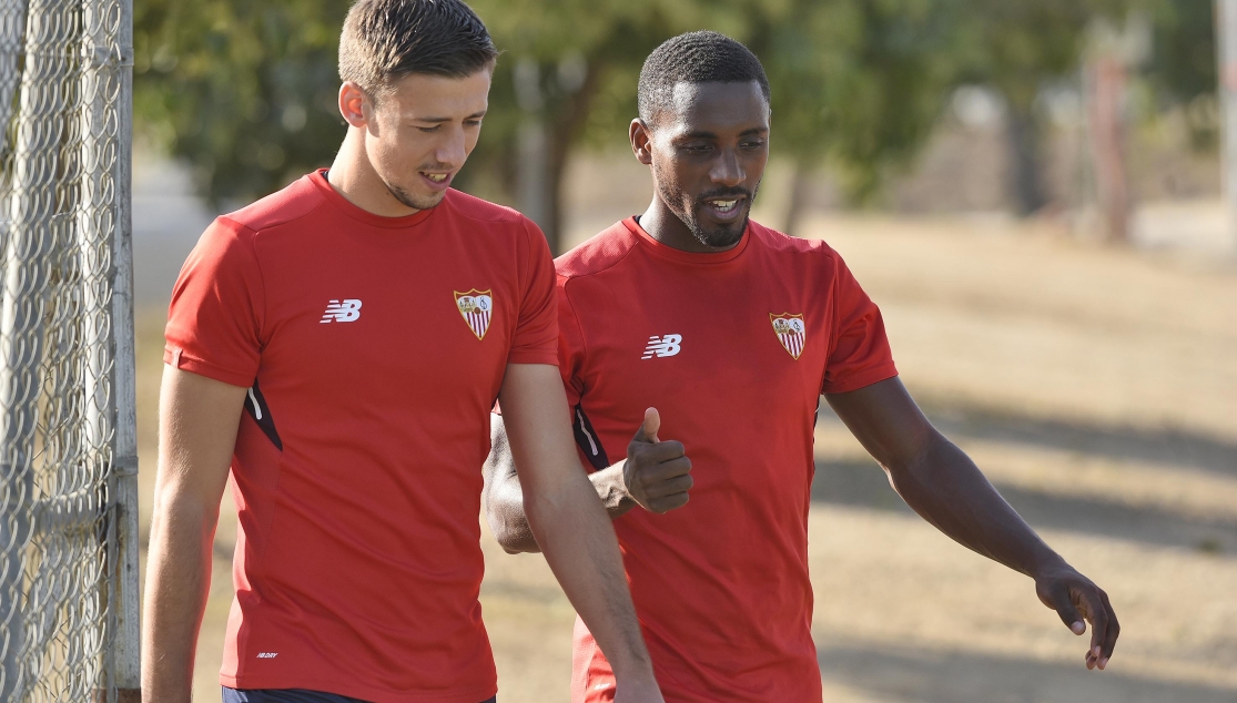 Jugadores del Sevilla CF durante un entrenamiento