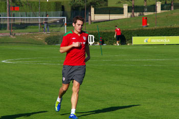 Ibai Gómez durante el entrenamiento
