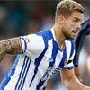Iñigo Martínez en un lance con la Real Sociedad