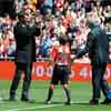 Maldini recibe en San Mamés el premio One Club Man