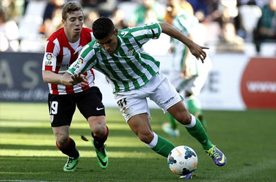 El Athletic gana 0-2 ante el colista y da un pasito más hacia el objetivo
