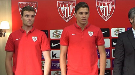 Javier Eraso durante su presentación con el Athletic