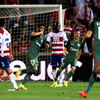 Raúl García celebra un gol con el Athletic en Granada