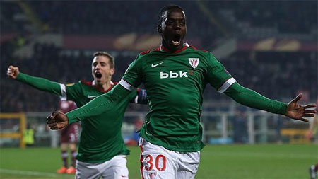 Iñaki Williams celebra su primer gol ante el Torino