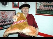 �ngel Marcelo y nuestra mascota.