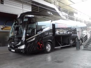 Autobus.