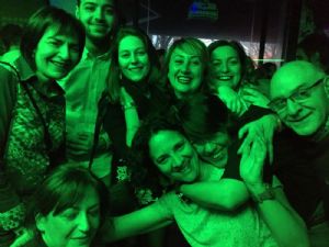 La noche nos confunde