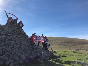 A la bajada del Gorbea nos animamos a subir al Aldamin de 1.373 metros