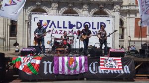 ´Los Cañoneros´ nos dedican la cancion de ´La Polla Records´ ´Txus´