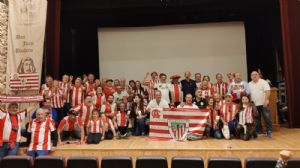 Representantes de todas las peñas participantes, en el salon de actos de Belmonte.