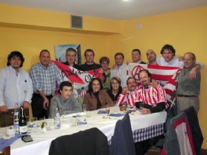 Cena Navideña – Diciembre 2004