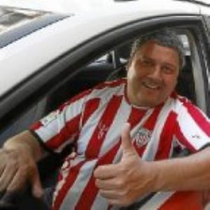 Incluso los taxistas quisieron dejar claro cuales son sus colores